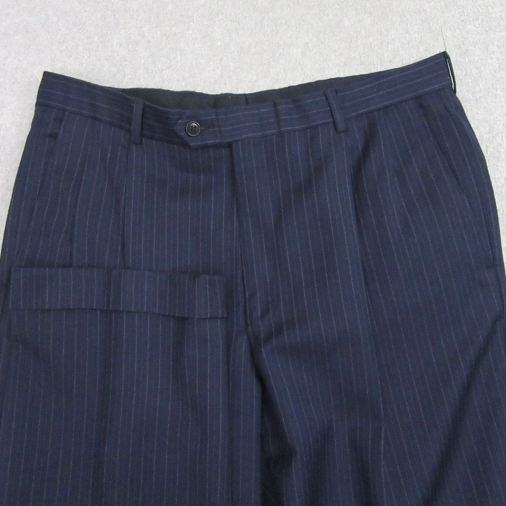 Hart Schaffner Marx Two Piece Suit 40S 32x28 Navy Blue Pinstripe 3 Button Wool
